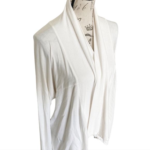 Athleta Nirvana Two Ways Wrap open front white stretch Cardigan lightweight XL - Picture 6 of 15